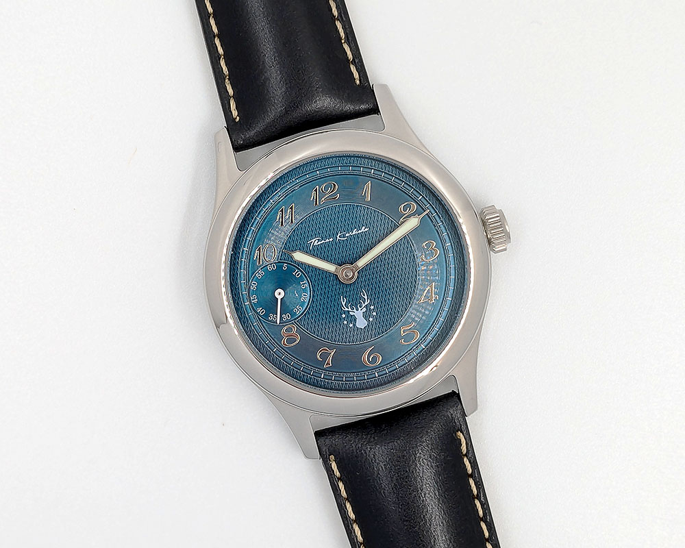 Montre 211 par Thomas Karbiche